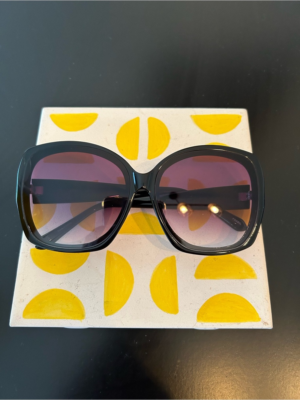 Fossil Oversized Black Women's Sunglasses